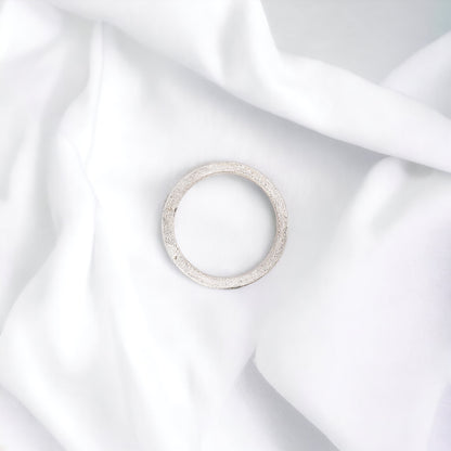 Aliança Diamantada acabamento facetado prata 950 ouro 18k – Fortes Jewellery