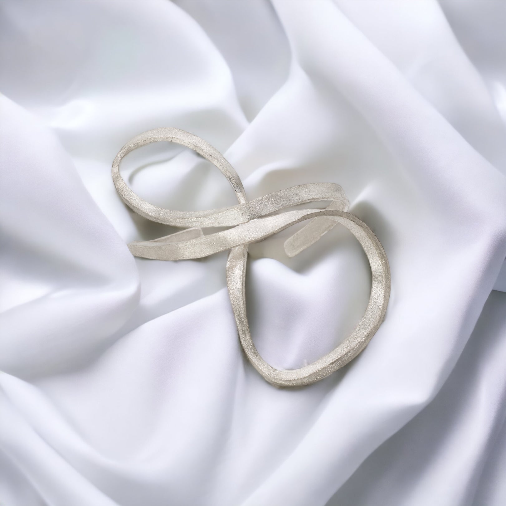 Pulseira Contornos diamantada prata 980 artesanal – Fortes Jewellery