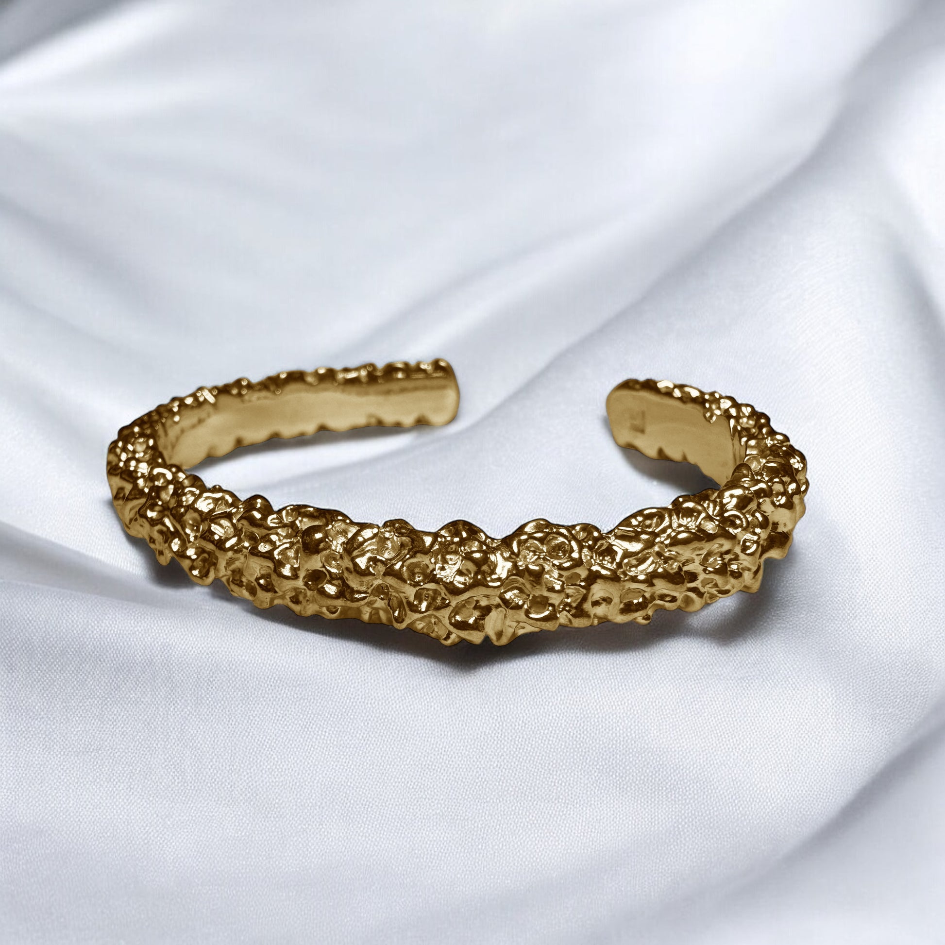 Pulseira Lava formas orgânicas prata 980 ouro 18k – Fortes Jewellery