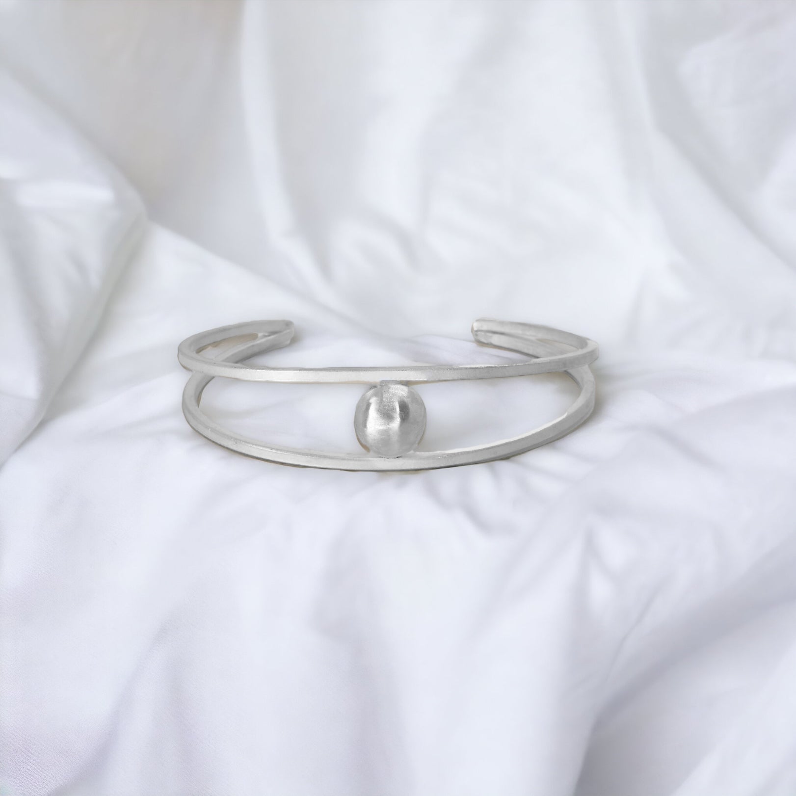 Pulseira Órbita esfera geométrica prata 980 – Fortes Jewellery