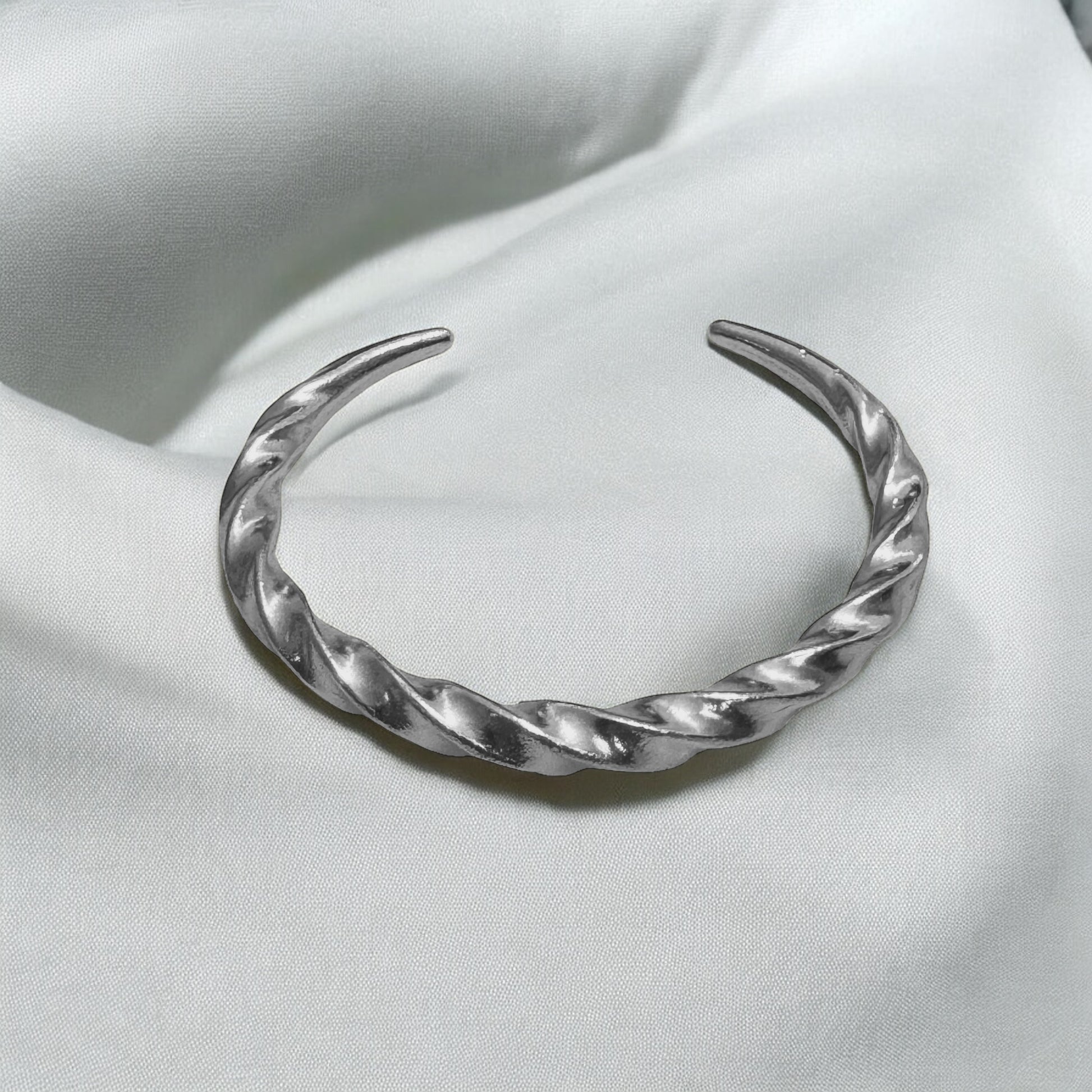 Pulseira Twist torcida prata 980 ouro 18k – Fortes Jewellery