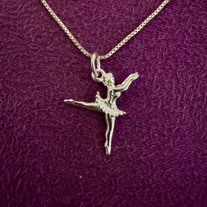 Pingente Bailarina escultura prata 980 – Fortes Jewellery