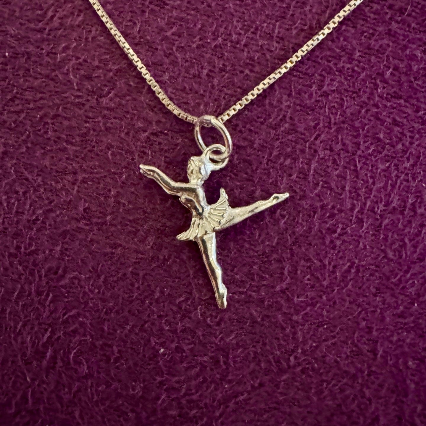 Pingente Bailarina escultura prata 980 – Fortes Jewellery